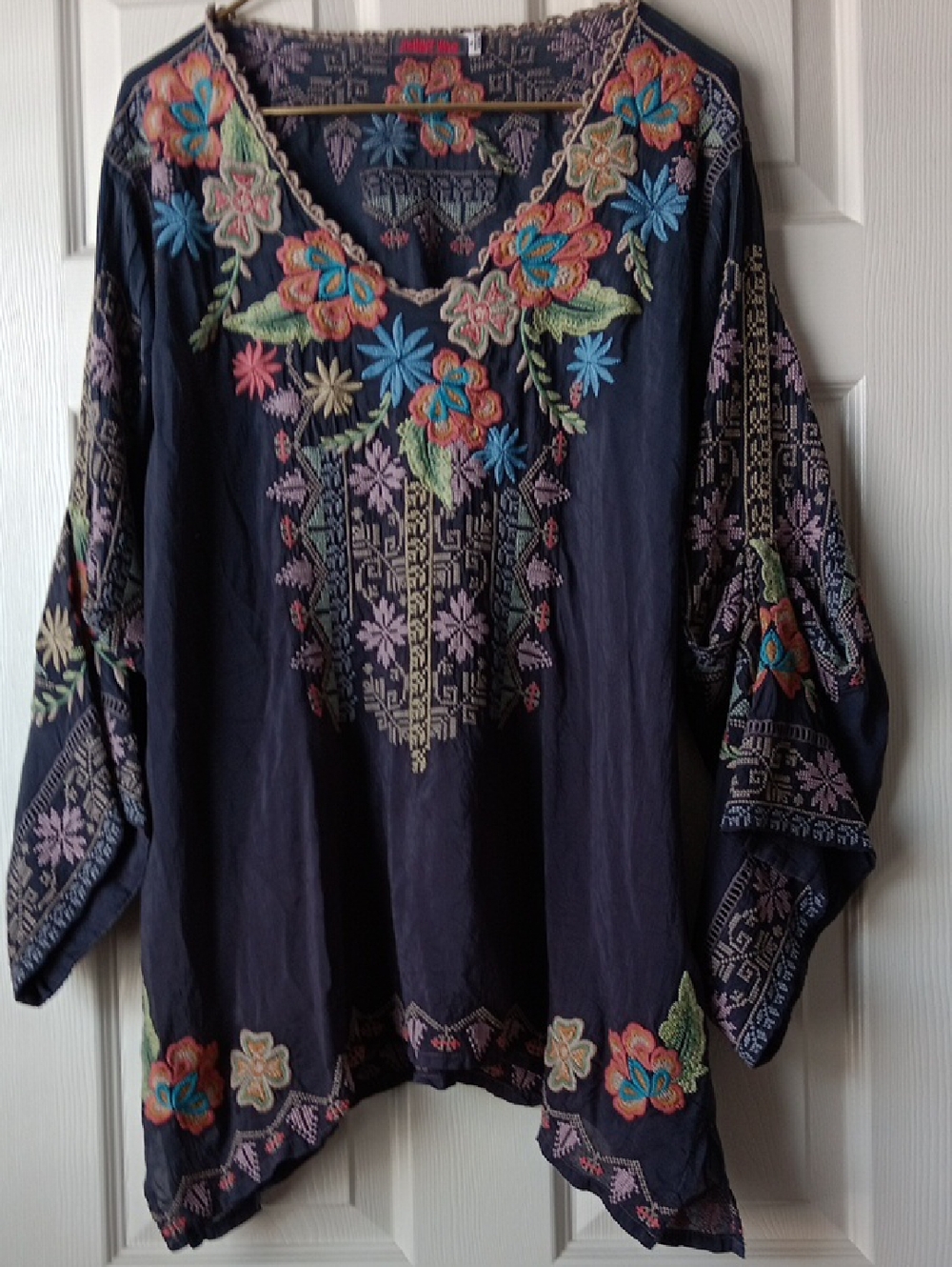 JOHNNY WAS..BOHO TOP..XLARGE